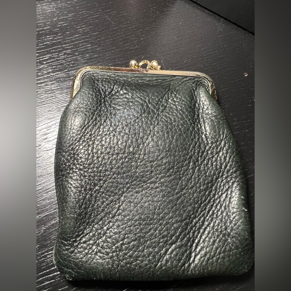 Vintage Genuine Leather Kisslock Clutch - Picture 3 of 7